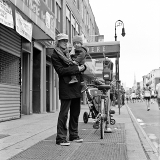 Yoann Moulin - Galerie portrait - 06 Woman and Kid.jpg