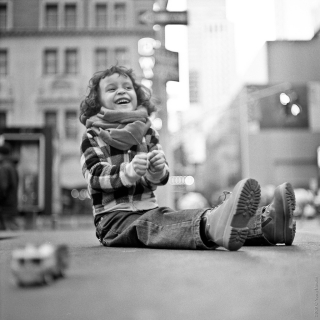 Yoann Moulin - Galerie portrait - 08 Little Girl 1.jpg